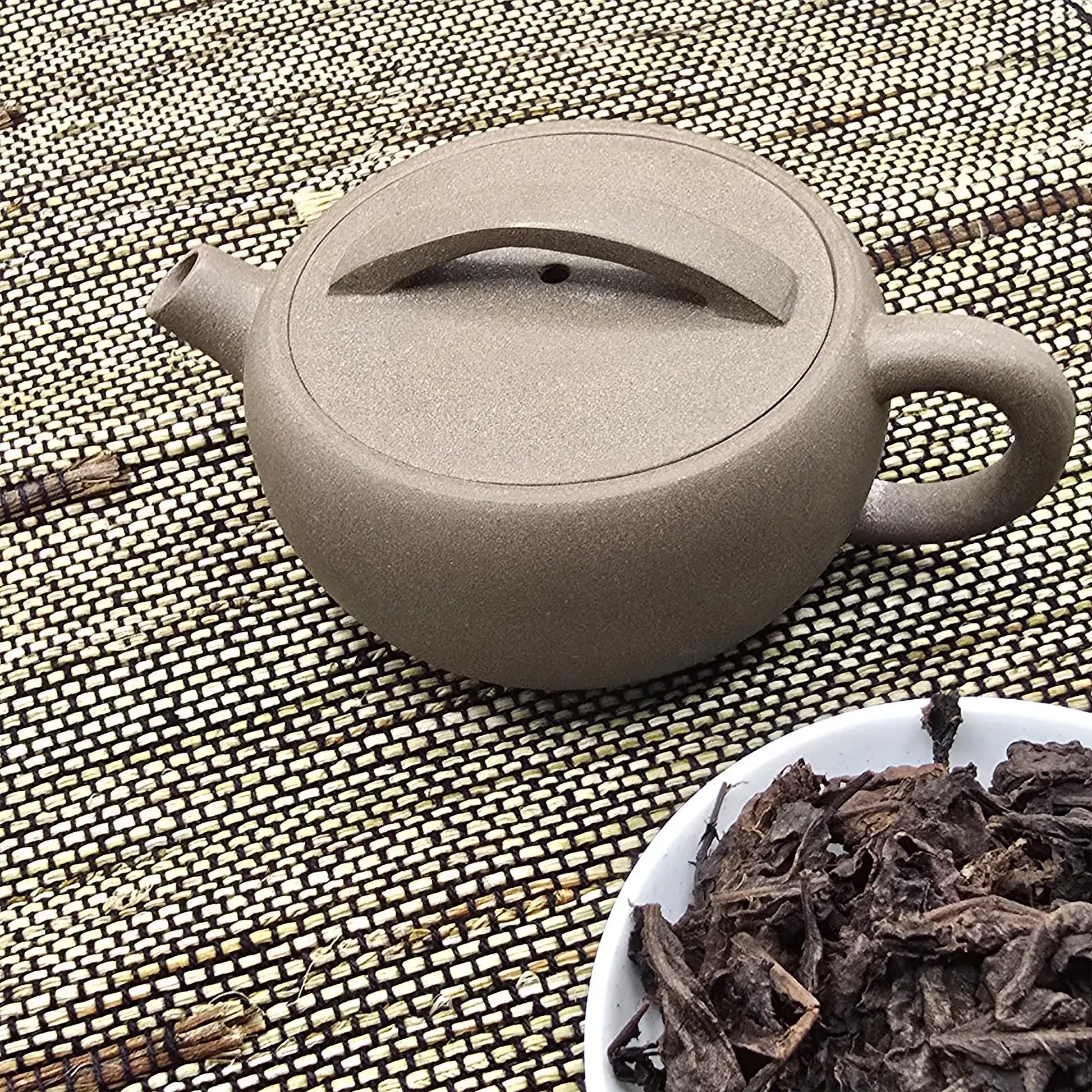 beautiful, traditional Zisha Clay Teapot, 130ml 