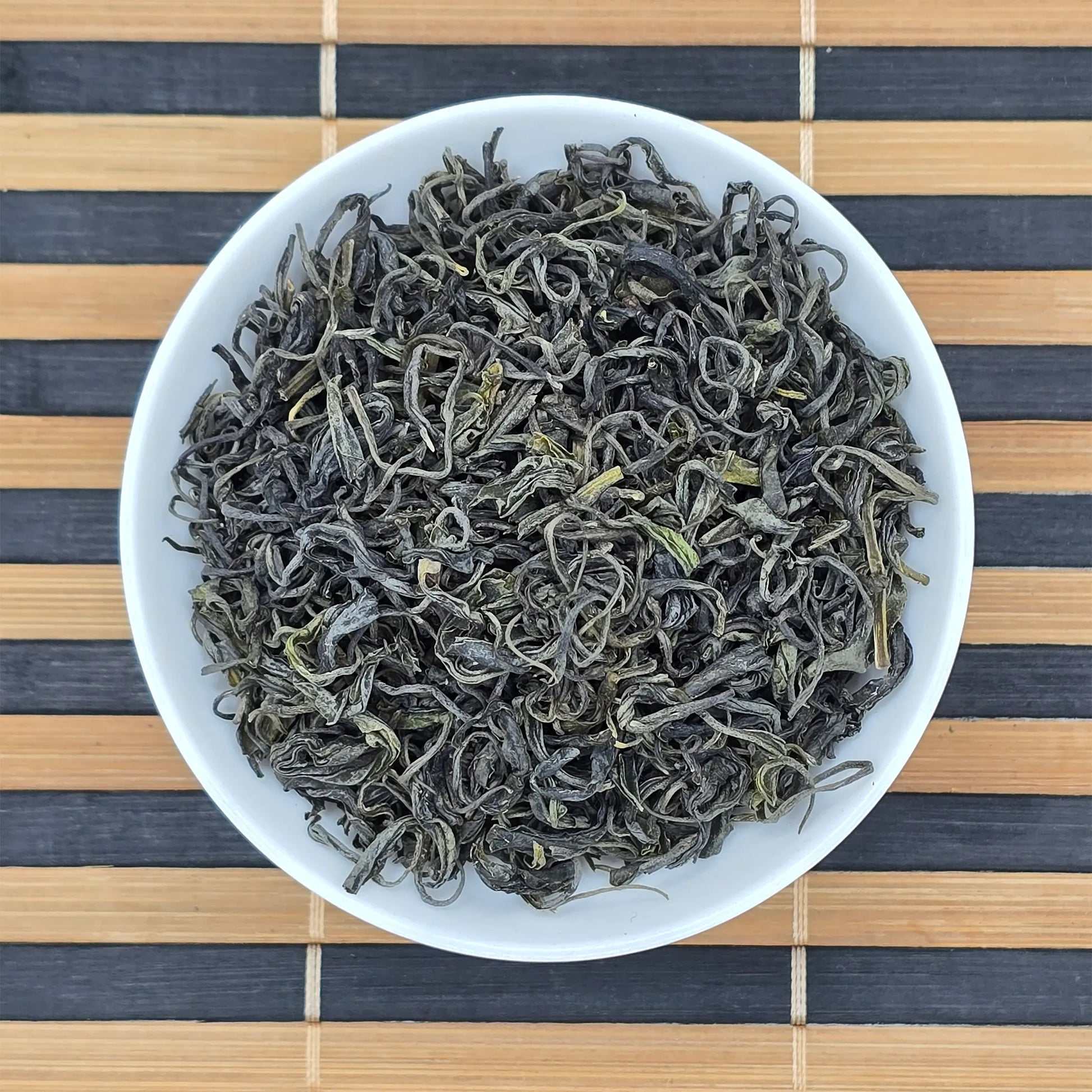 Cloud Mist Green Tea, green mountain tea from China.
