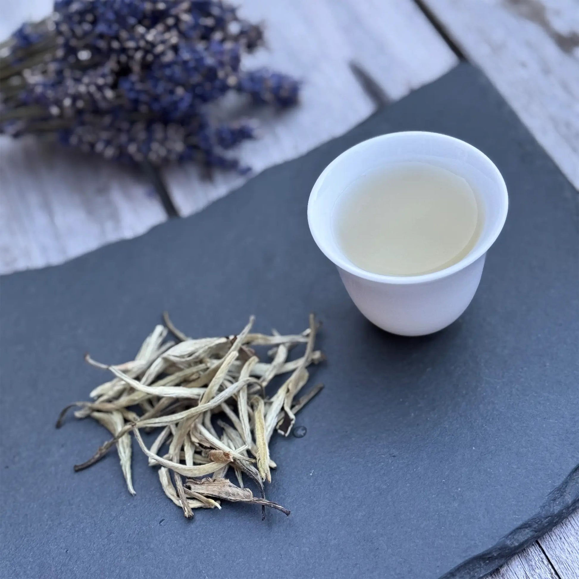 Organic Silver Needle Tea – Yunnan Pekoe Bai Hao Yin Zhen White Tea - Great Tea!