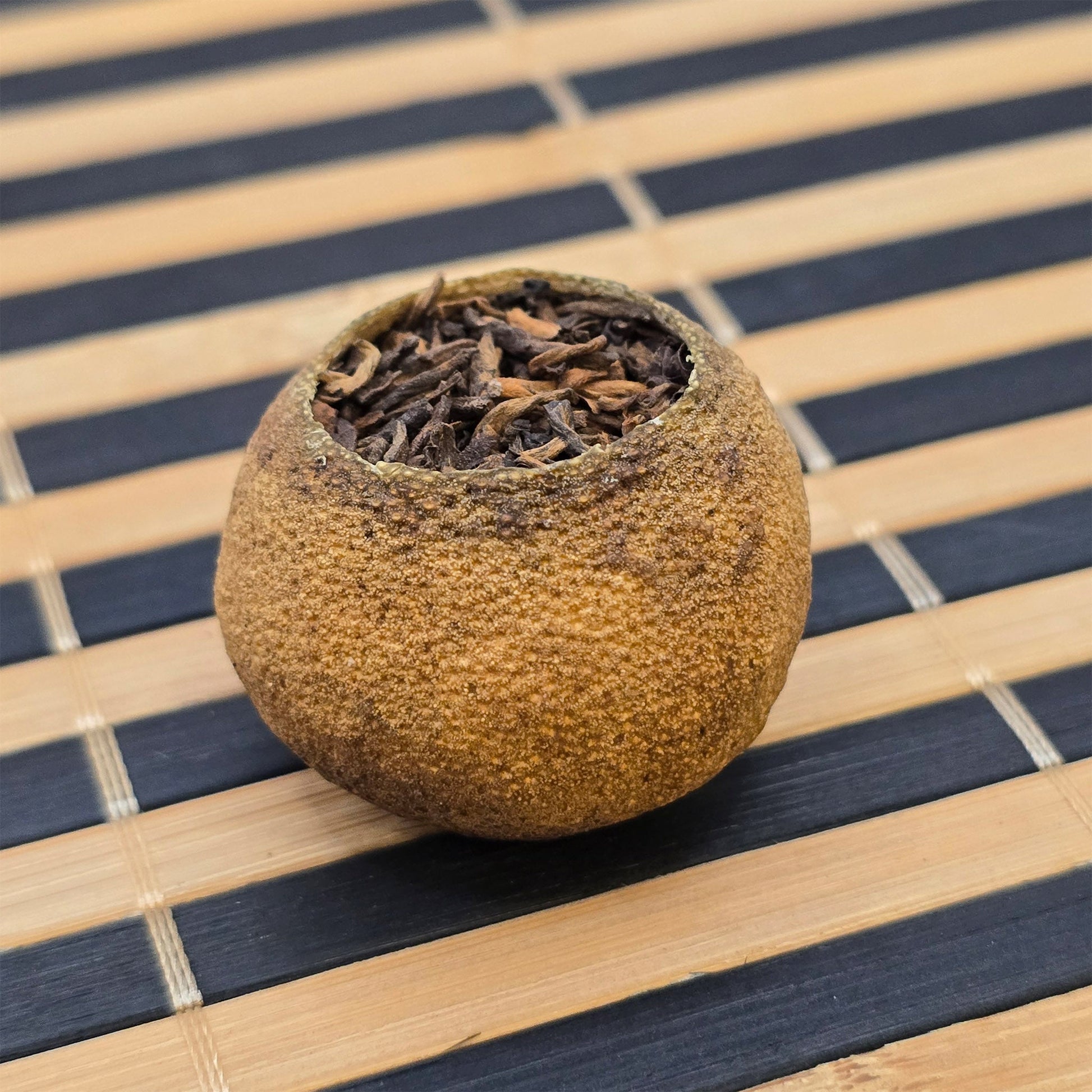 Pu'er Tea Oranges (Chenpi Xiao Qing Gan) - Great Tea!