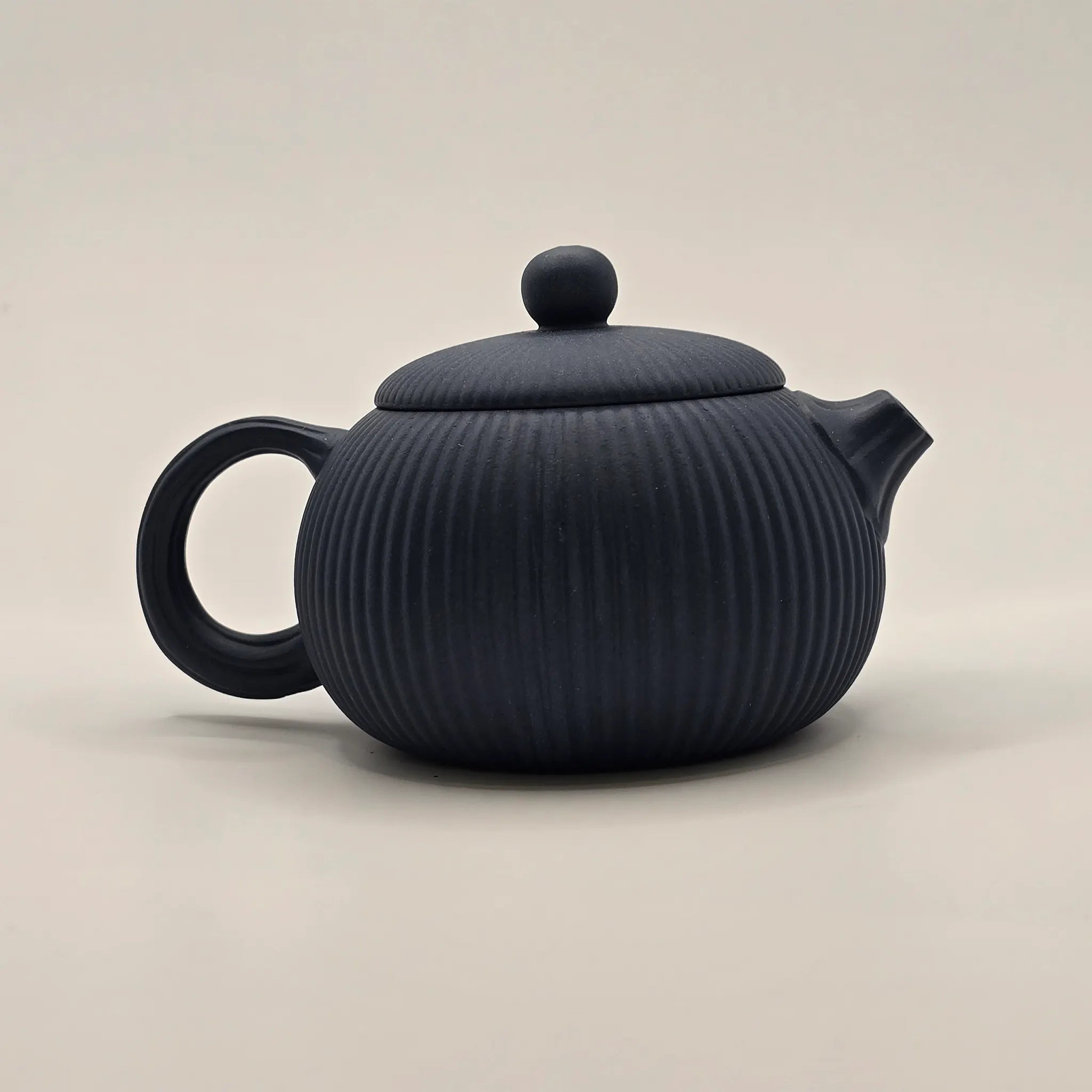 Traditional 270ml, Royal Blue, Ribbed Zisha Clay Teapot
